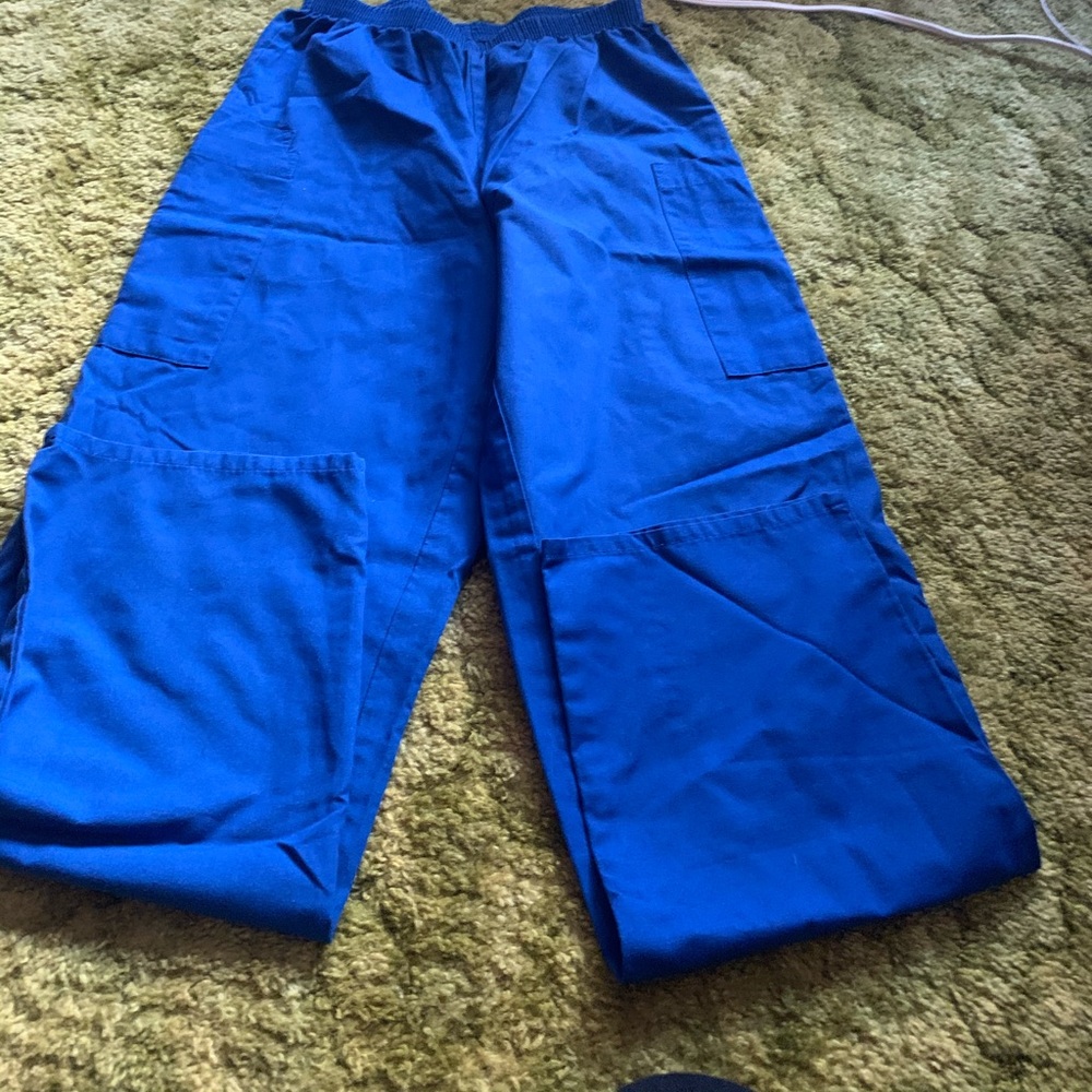 Scrub pants